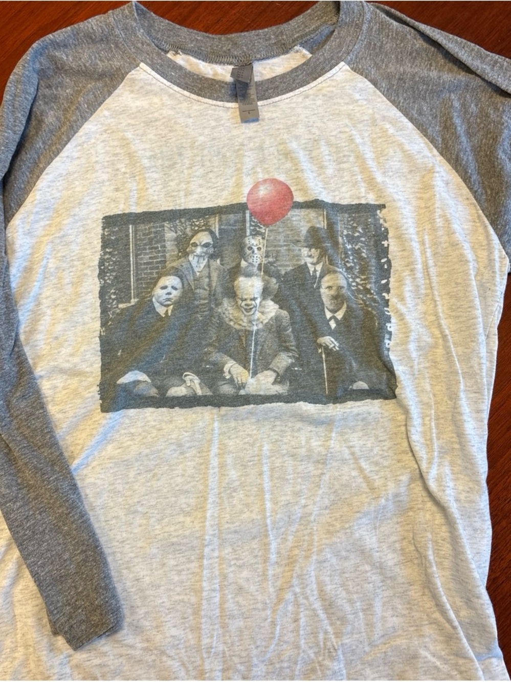 Gray Raglan Long-Sleeve Graphic Shirt with Red Balloon Detail